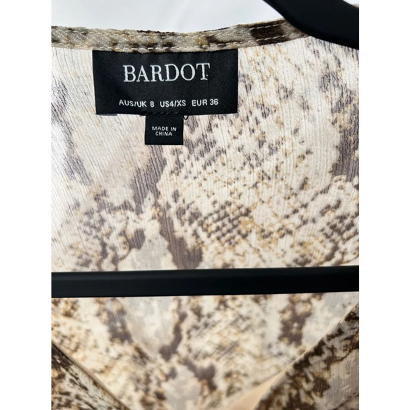 Bardot Women's Brown Snake Print Long Sleeve Sheer Cropped Blouse Size 4 - Picture 6 of 6